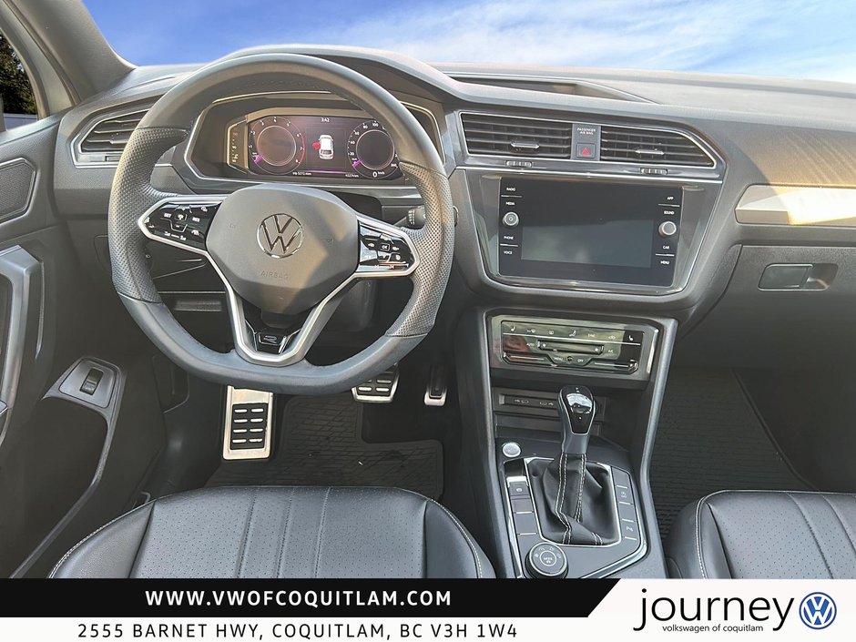2022 Volkswagen Tiguan Comfortline R-Line Black 2.0T 8sp at w/Tip 4M-9