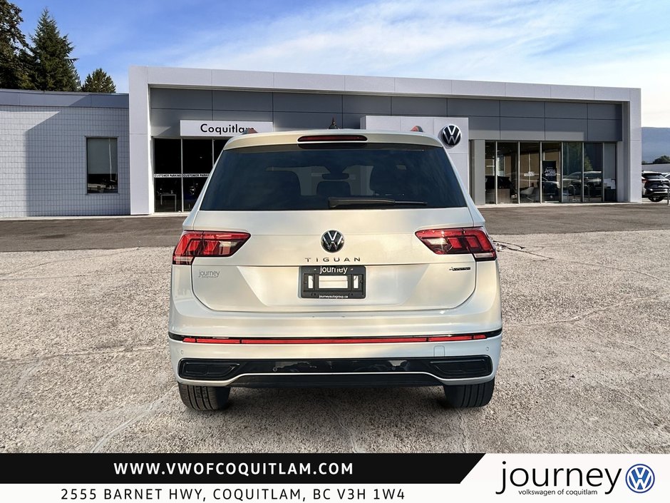 2022 Volkswagen Tiguan Comfortline R-Line Black 2.0T 8sp at w/Tip 4M-2