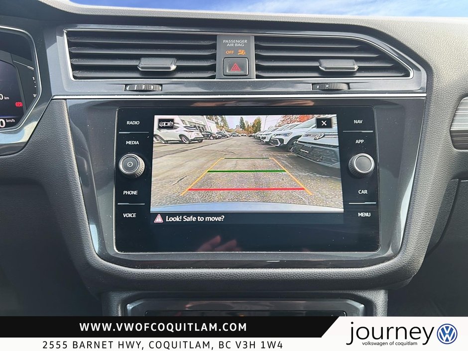 2022 Volkswagen Tiguan Highline 2.0T 8sp at w/Tip 4M-17