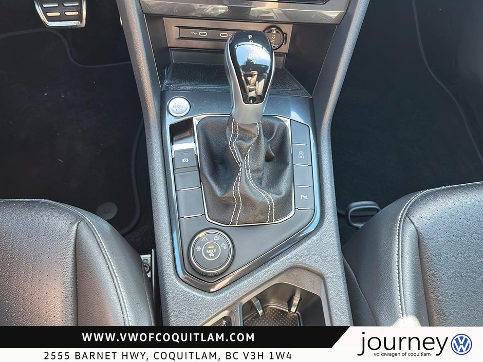 2023 Volkswagen Tiguan Comfortline R-Line Black 2.0T 8sp at w/Tip 4M-13