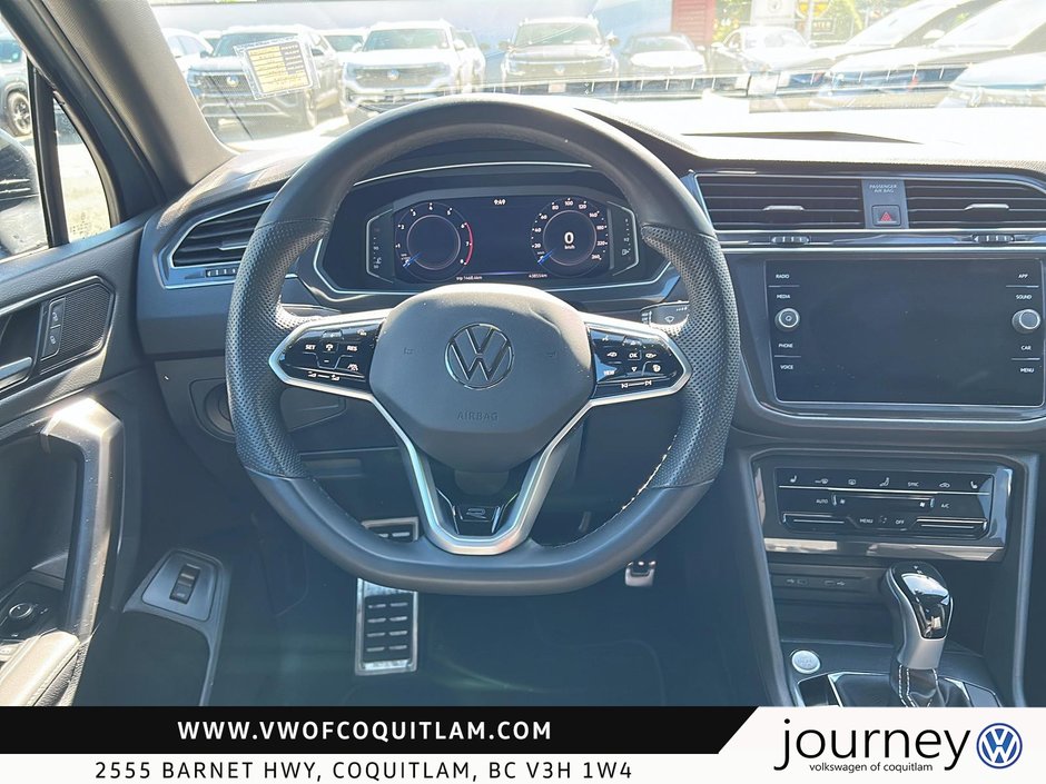 2023 Volkswagen Tiguan Comfortline R-Line Black 2.0T 8sp at w/Tip 4M-10
