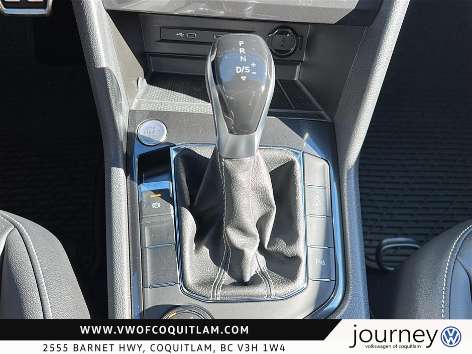 2023 Volkswagen Tiguan Comfortline R-Line Black 2.0T 8sp at w/Tip 4M-14
