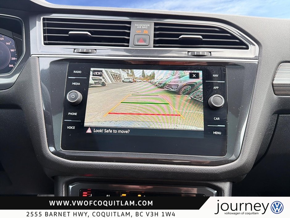 2023 Volkswagen Tiguan Highline 2.0T 8sp at w/Tip 4M-17