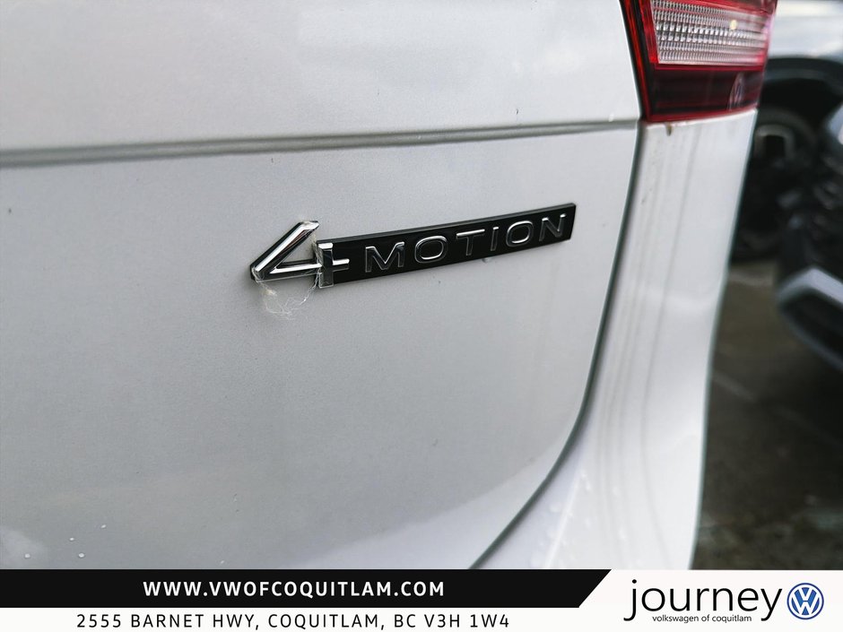 2023 Volkswagen Tiguan Highline 2.0T 8sp at w/Tip 4M-16