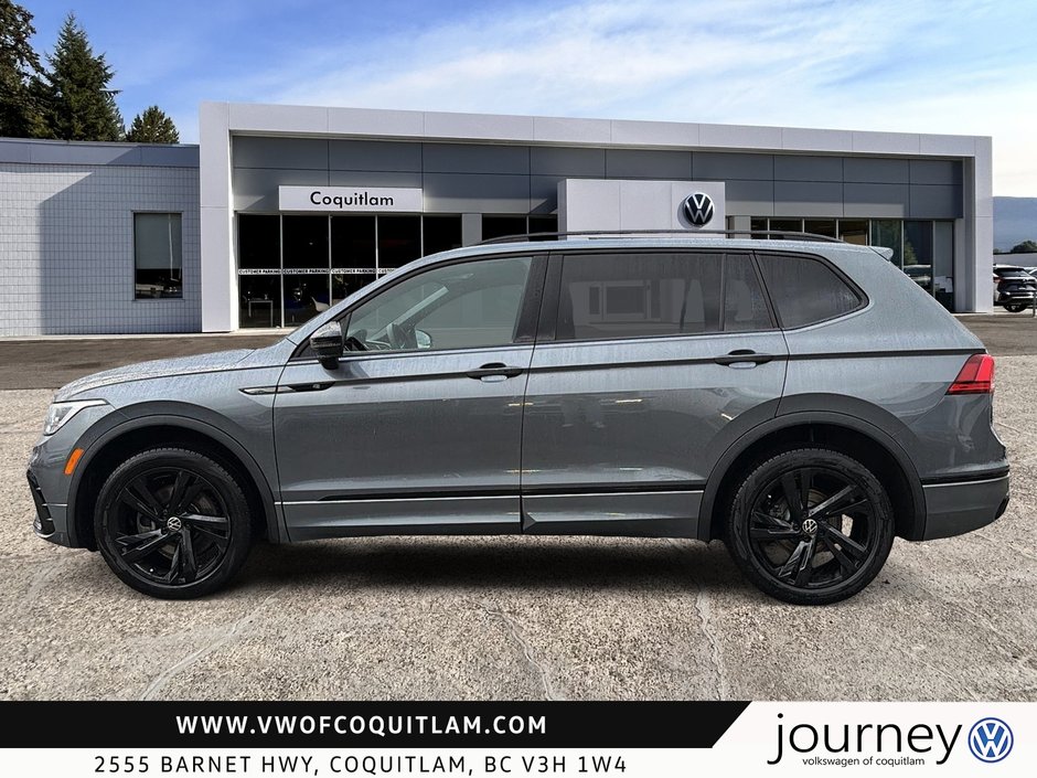 2023 Volkswagen Tiguan Comfortline R-Line Black 2.0T 8sp at w/Tip 4M-4
