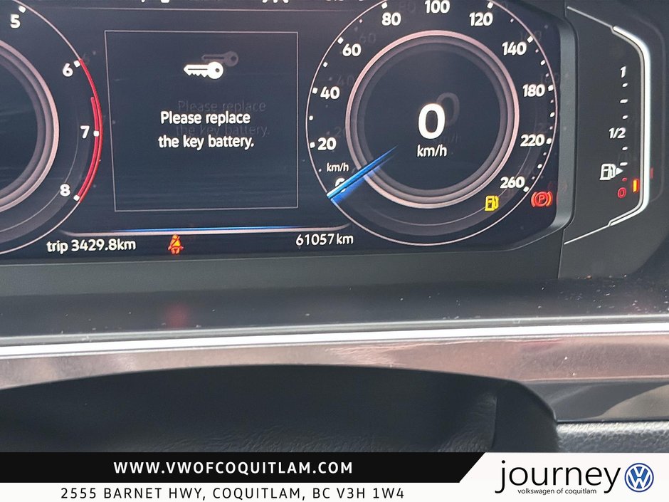 2023 Volkswagen Tiguan Comfortline R-Line Black 2.0T 8sp at w/Tip 4M-12