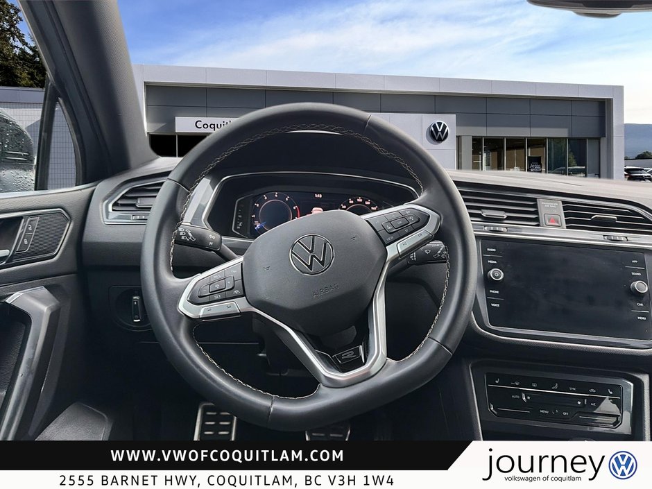 2023 Volkswagen Tiguan Comfortline R-Line Black 2.0T 8sp at w/Tip 4M-11
