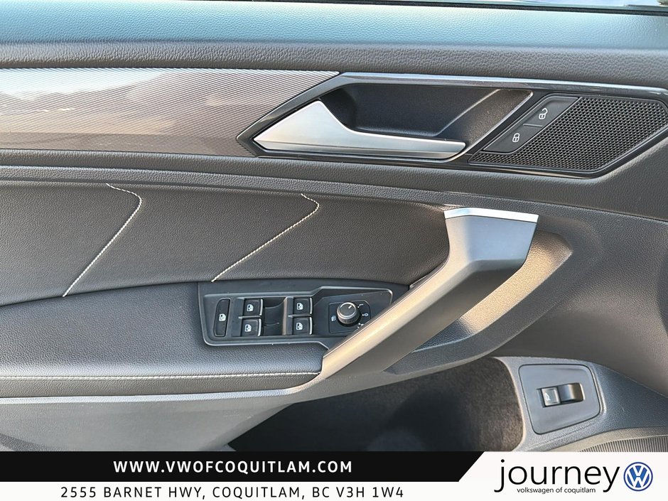 2023 Volkswagen Tiguan Comfortline 2.0T 8sp at w/Tip 4M-10