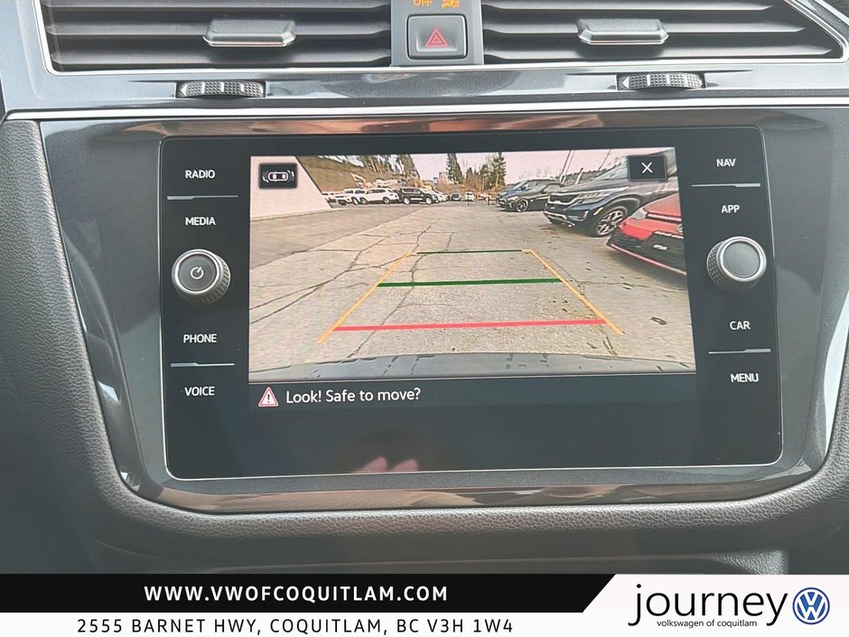 2023 Volkswagen Tiguan Comfortline R-Line Black 2.0T 8sp at w/Tip 4M-16