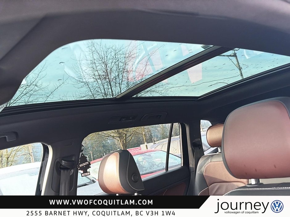 2023 Volkswagen Tiguan Comfortline R-Line Black 2.0T 8sp at w/Tip 4M-15