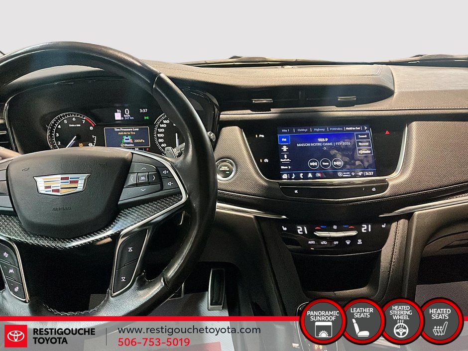 Cadillac XT5 AWD Sport 2023-12