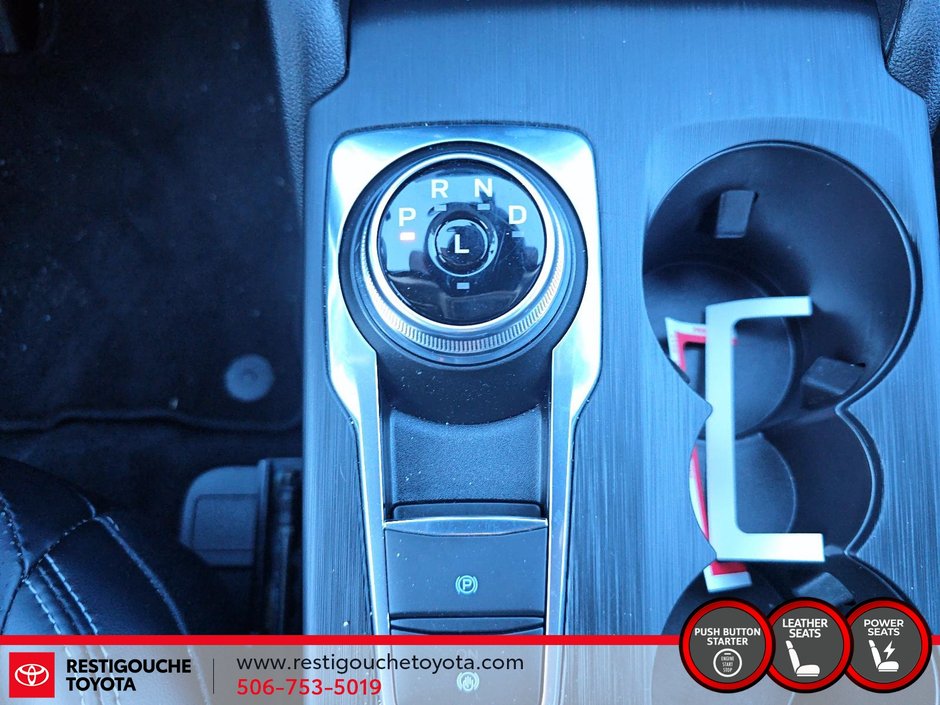 Ford Escape Platinum 2025-14