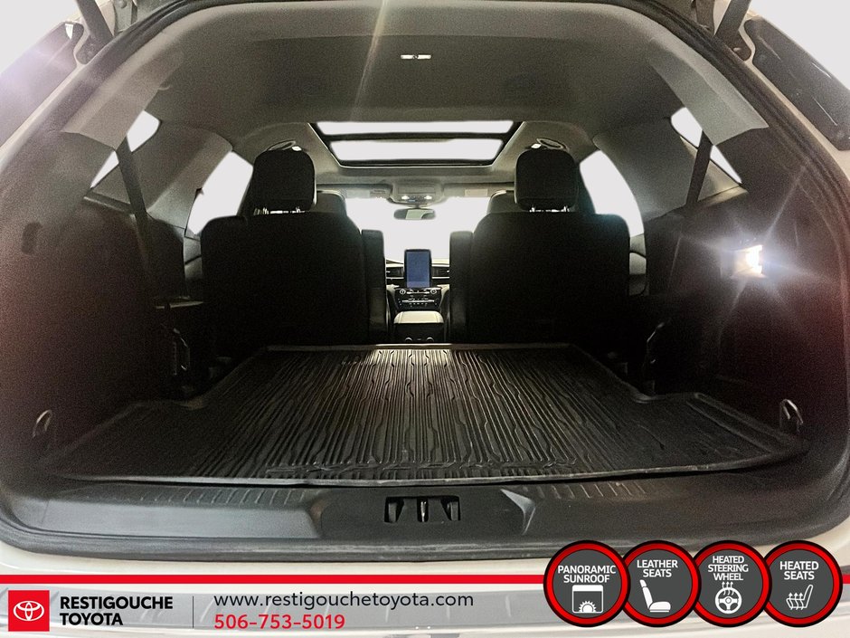 Ford Explorer Limited 2023-5