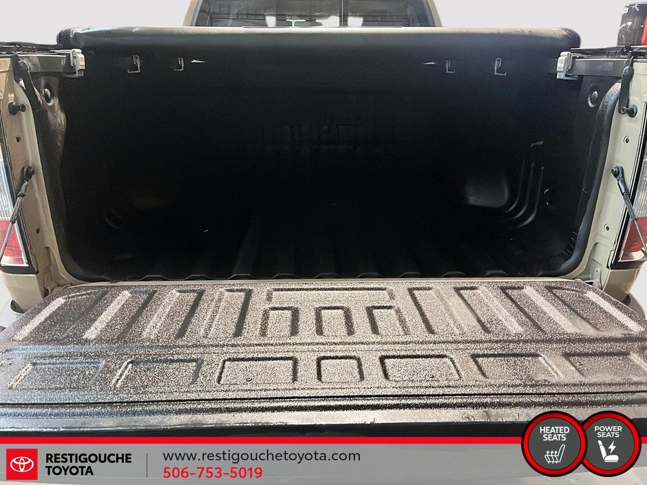 GMC Canyon 4WD AT4 w/Cloth 2022-13