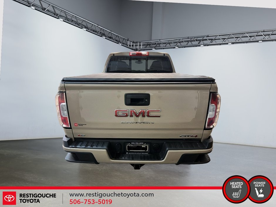 GMC Canyon 4WD AT4 w/Cloth 2022-2