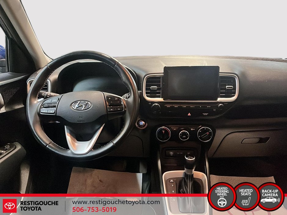 2024 Hyundai Venue Preferred-8