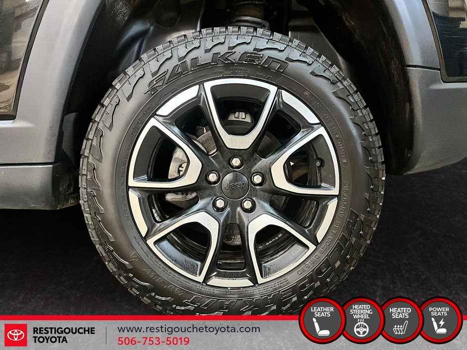 2024 Jeep Compass Trailhawk-6