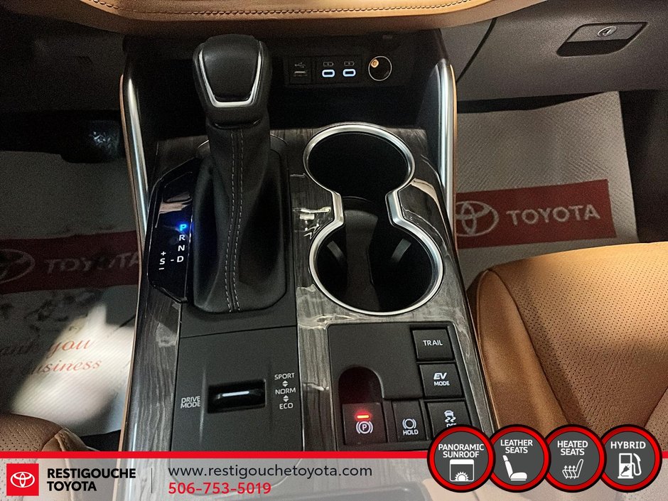Toyota Highlander Hybrid LIMITED 2024-13