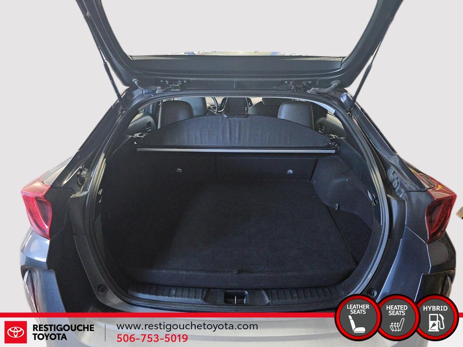 2022 Toyota Prius Prime Upgrade-5
