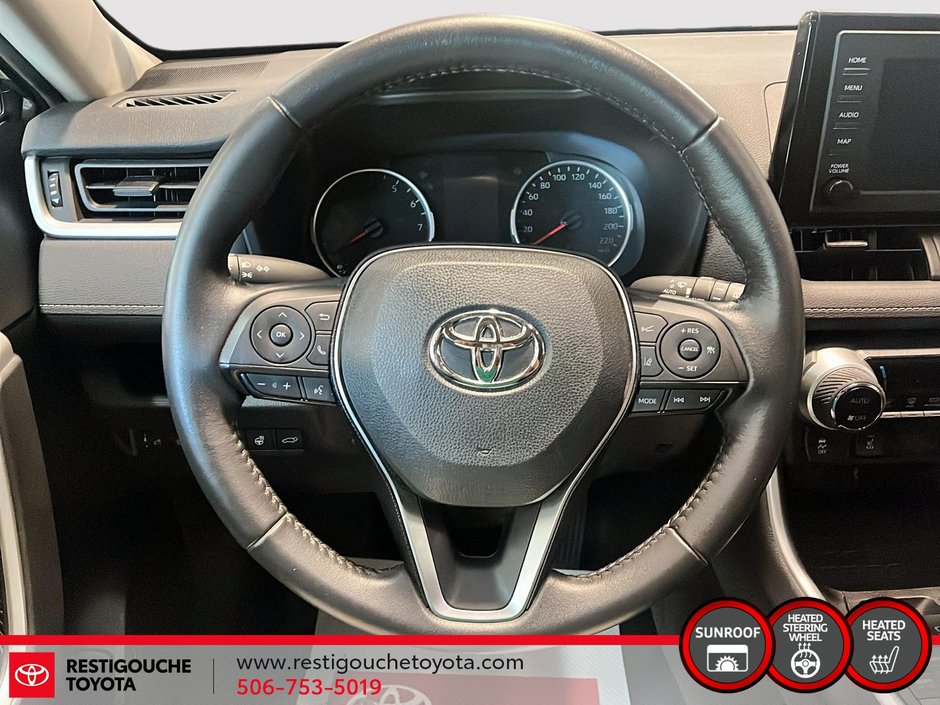 Toyota RAV4 XLE 2022-10