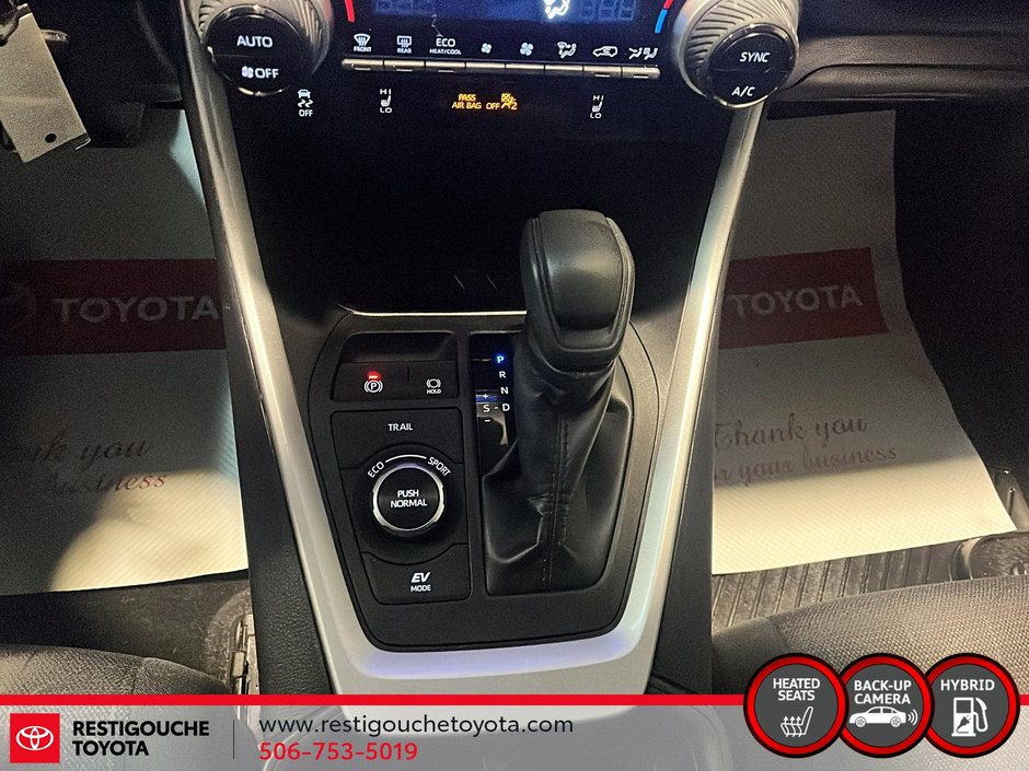 2025 Toyota RAV4 Hybrid LE-13