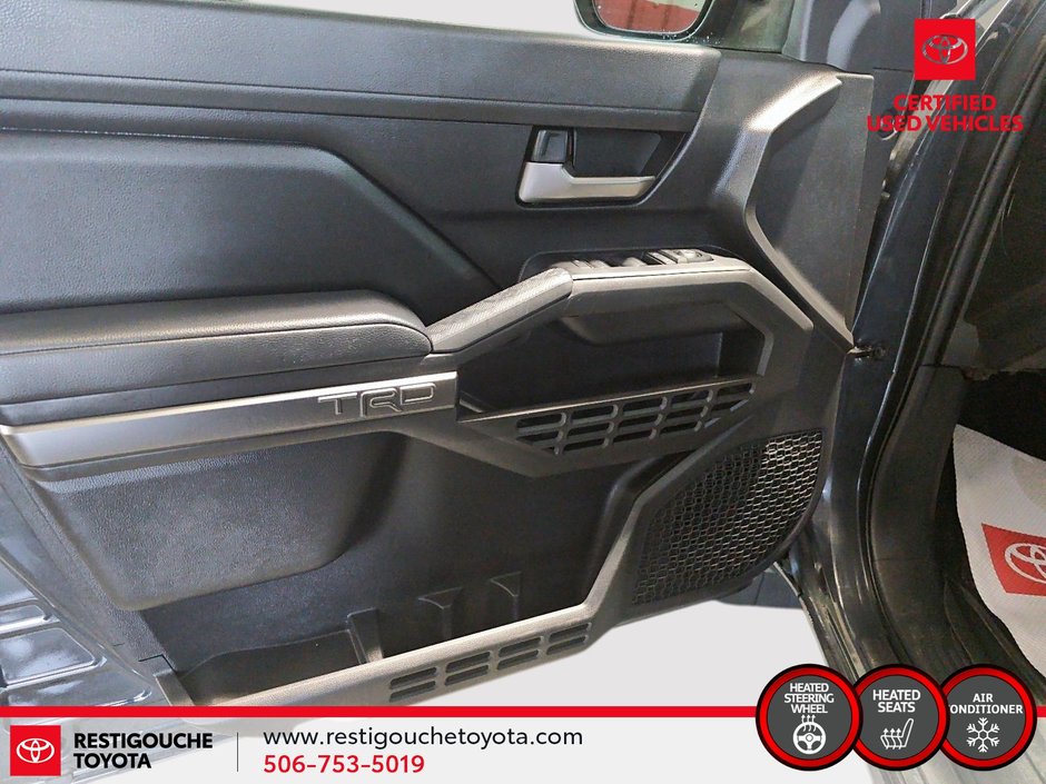 Toyota Tacoma BASE 2025-8