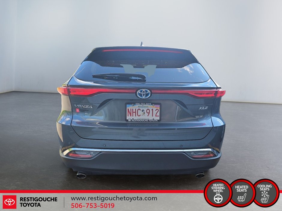 2023 Toyota Venza XLE-2