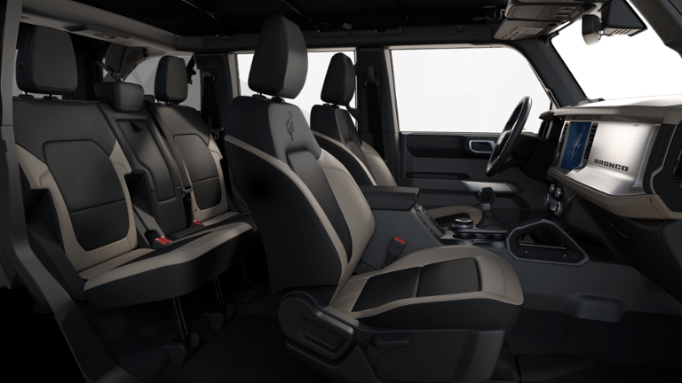 2025 Ford BRONCO 4 DOOR Outer Banks®-5