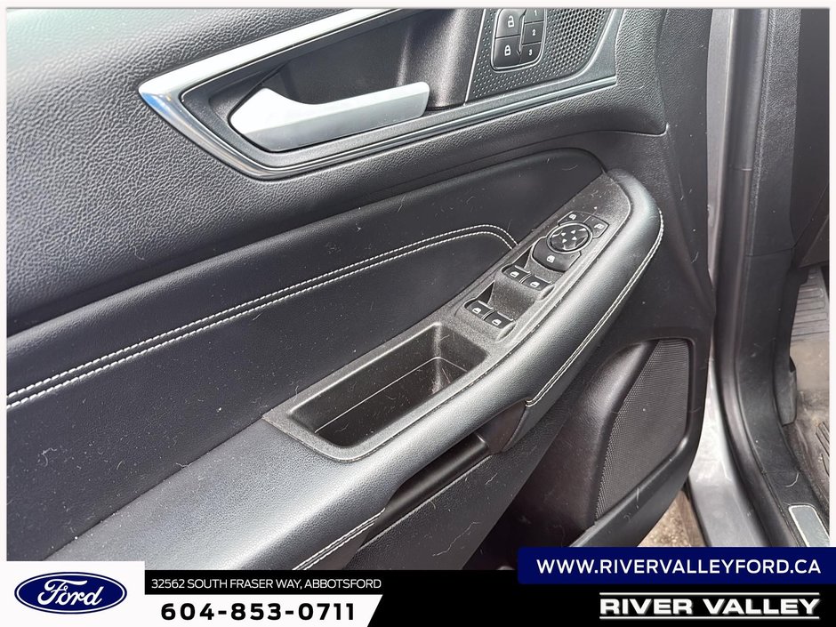 2021 Ford Edge Titanium-8