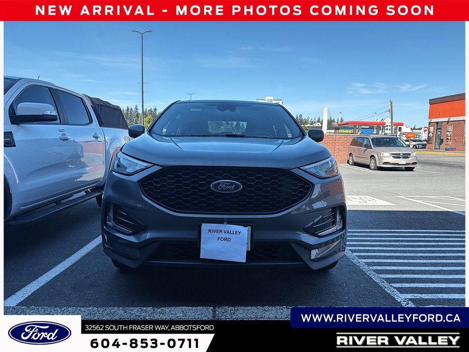 2022 Ford Edge ST Line-1