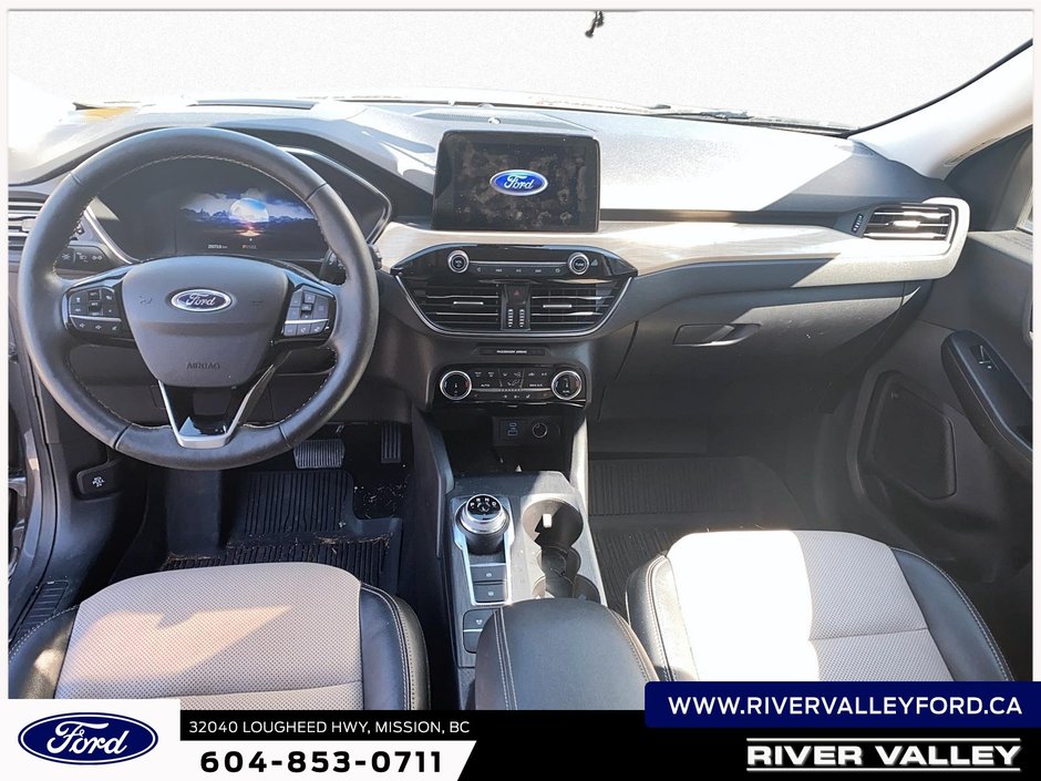 2022 Ford Escape Plug-In Hybrid Titanium-7