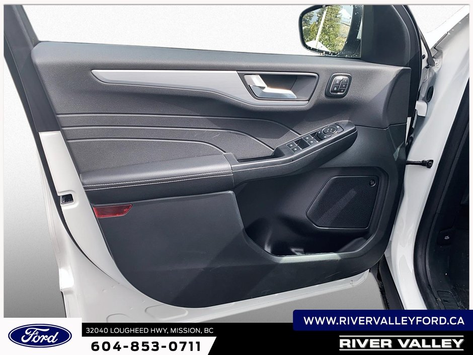 2026 Ford Escape Plug-In Hybrid Base-8