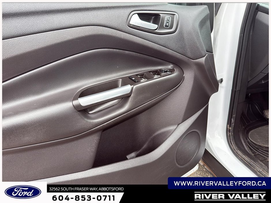 2017 Ford Escape SE-8