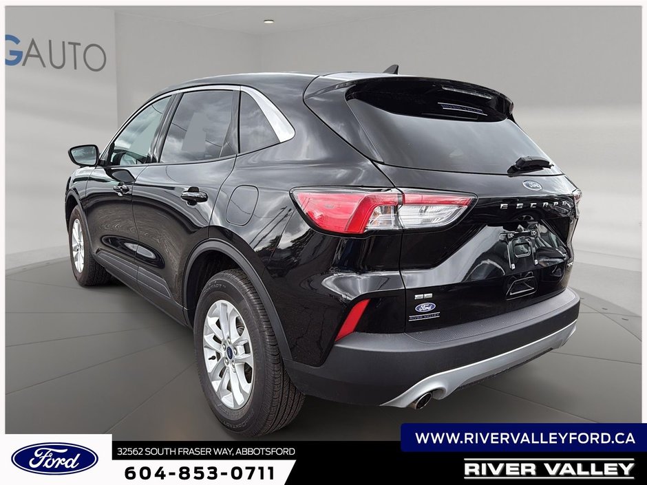 2022 Ford Escape SE-3