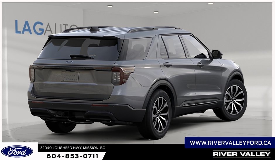 2026 Ford Explorer ST-Line-2