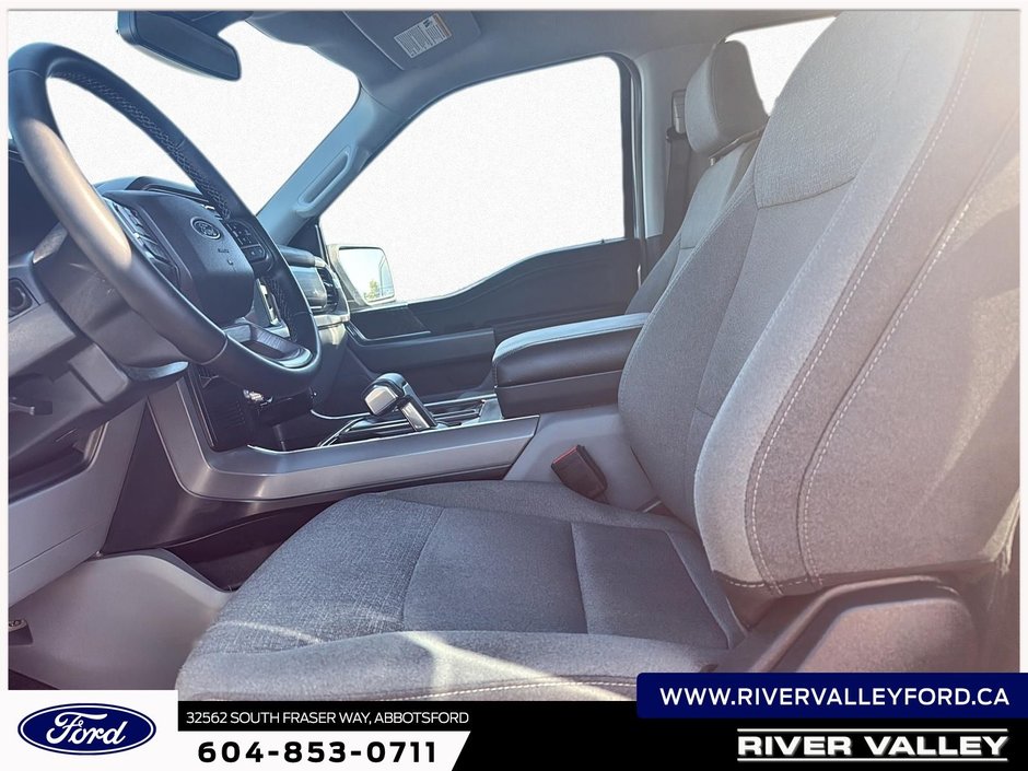 2024 Ford F-150 Lightning XLT-6
