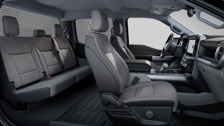 2025 Ford F-150 Lightning XLT-5