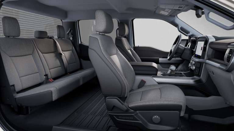 2025 Ford F-150 Lightning XLT-5