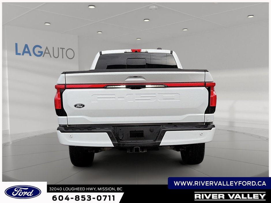 2025 Ford F-150 Lightning Lariat-2