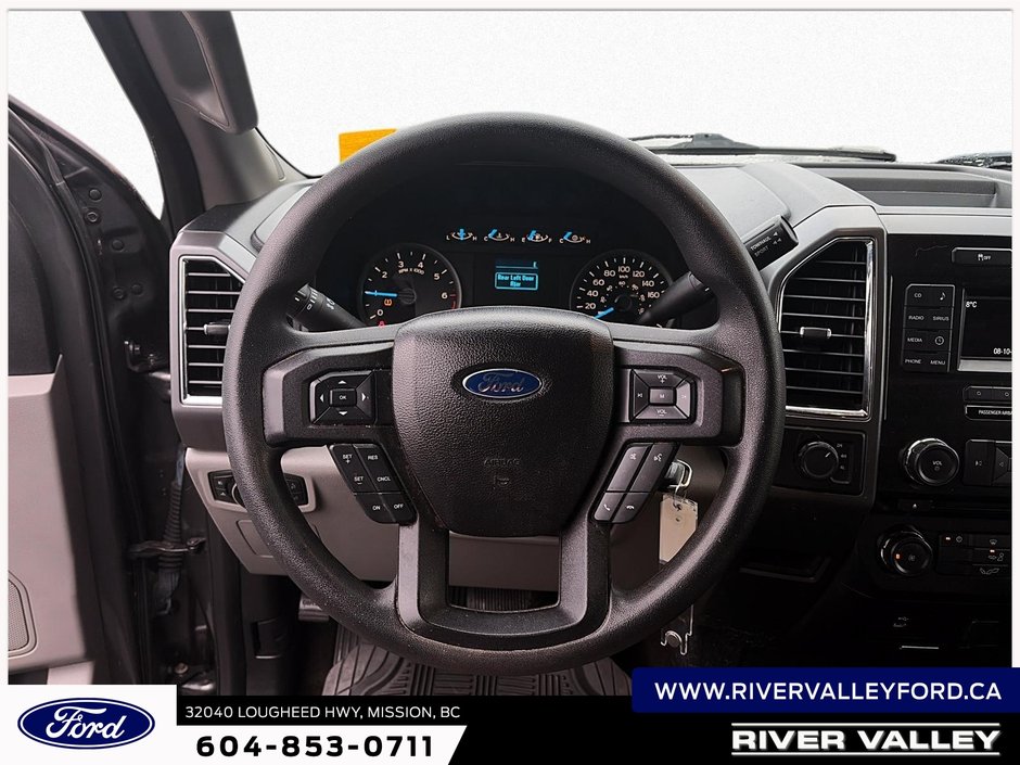 2016 Ford F-150 XLT-8