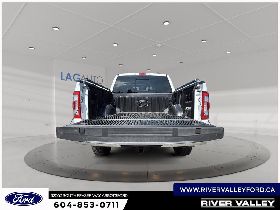 2023 Ford F-150 LARIAT-17