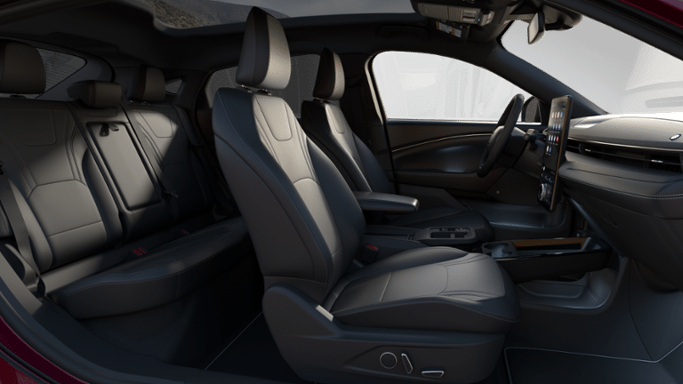 2025 Ford Mustang Mach-E Premium-5