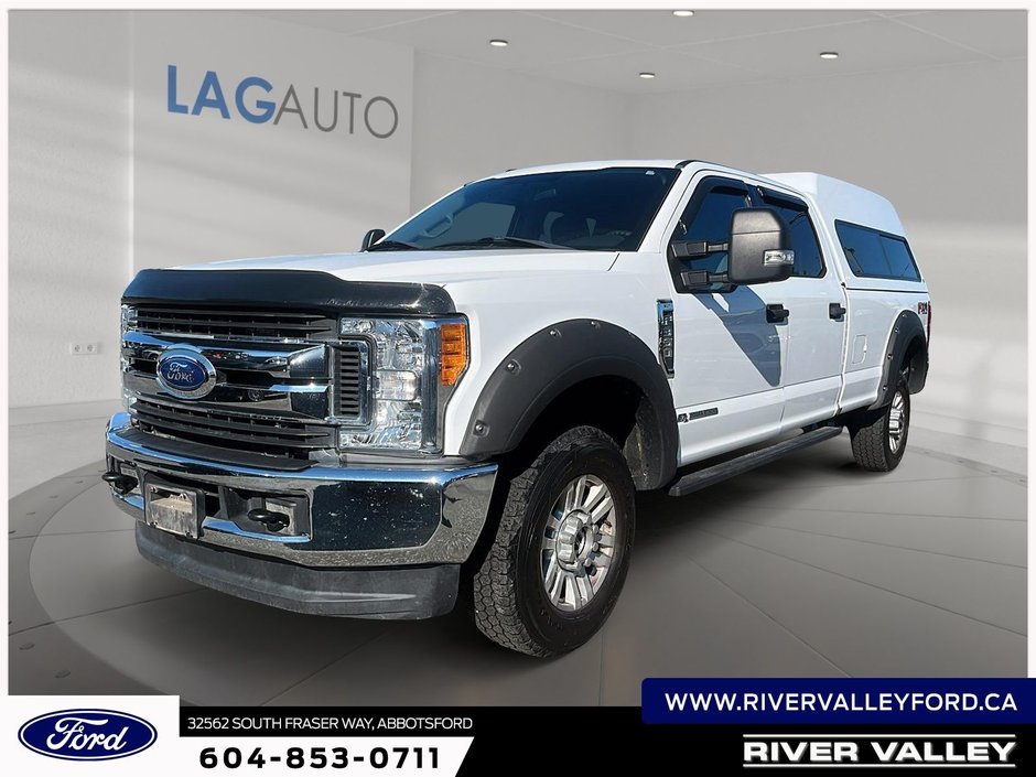 2017 Ford Super Duty F-350 SRW XLT-0