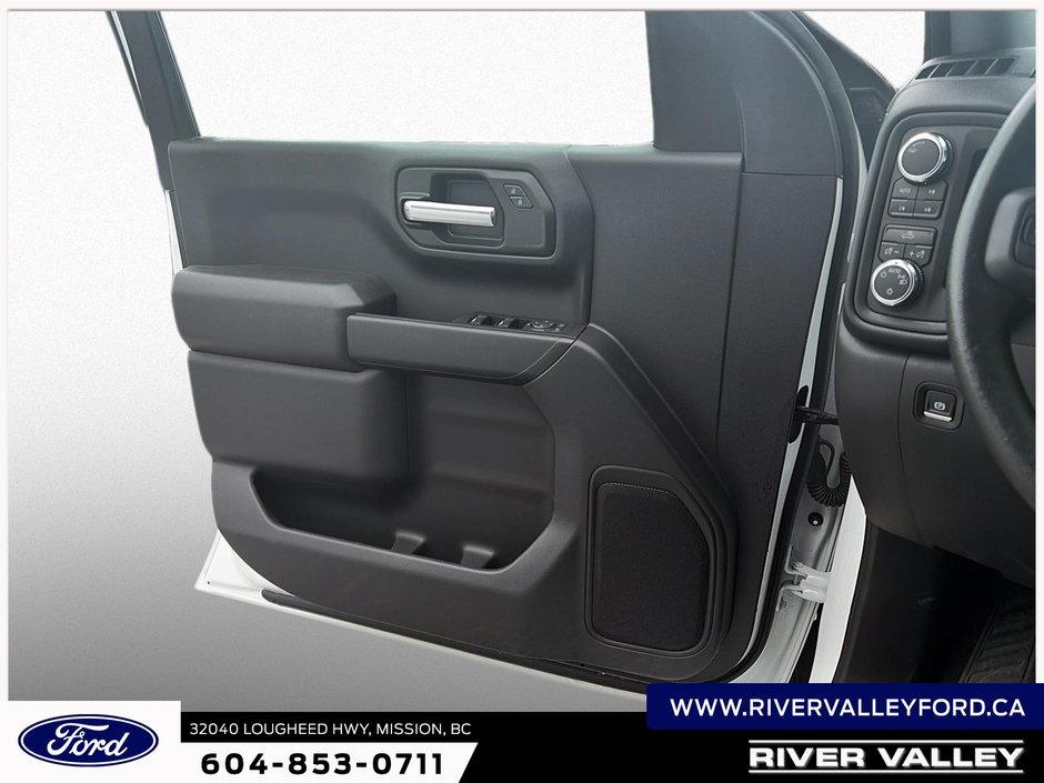 2025 GMC Sierra 1500 Pro-9