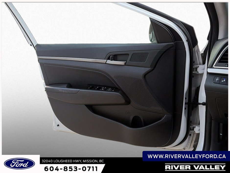 2018 Hyundai Elantra GLS-9