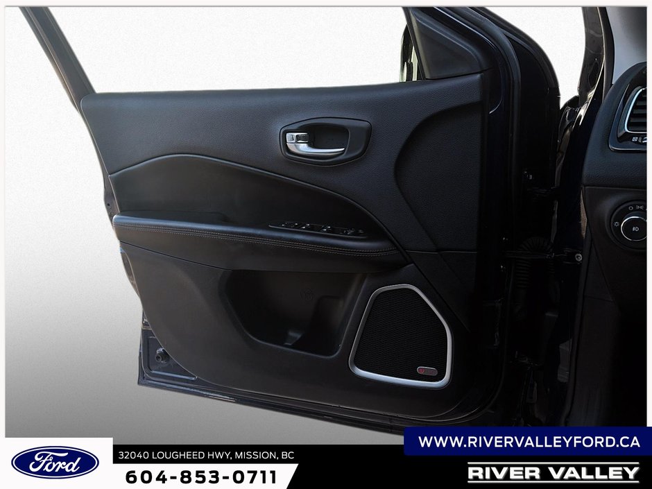 2018 Jeep Compass Limited-9