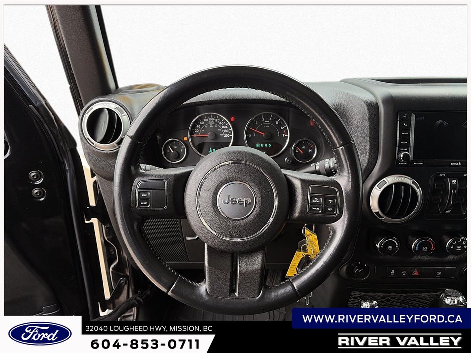 2018 Jeep Wrangler JK Unlimited Sahara-10