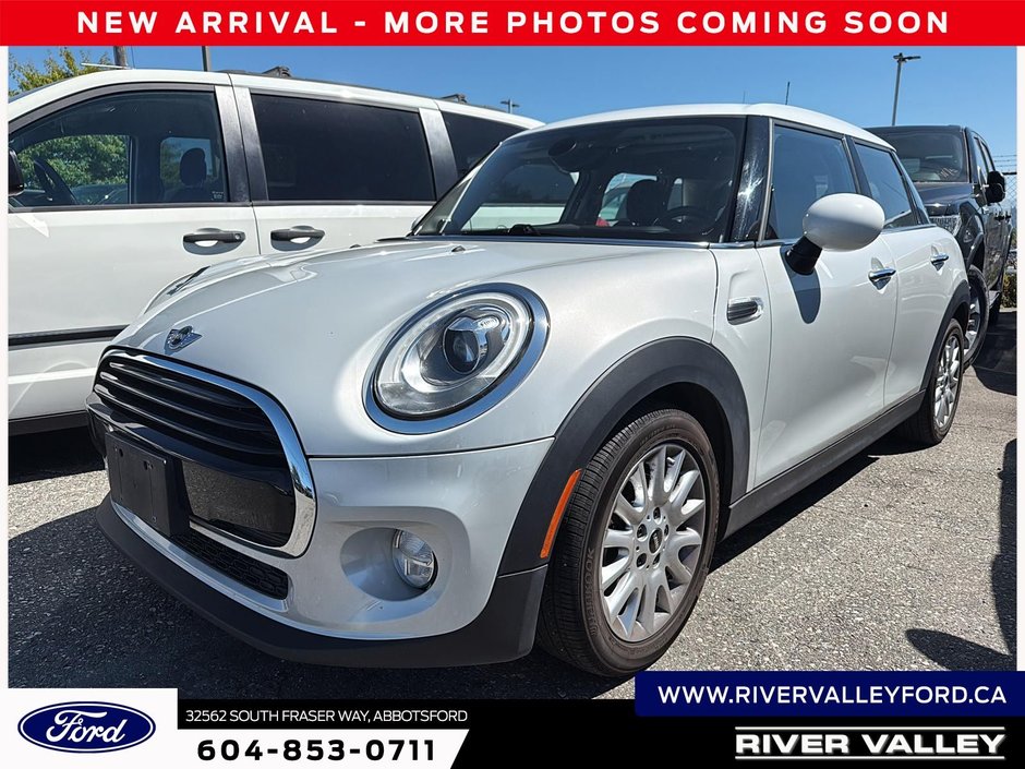 2017 MINI Cooper Hardtop 5 Door BASE-0