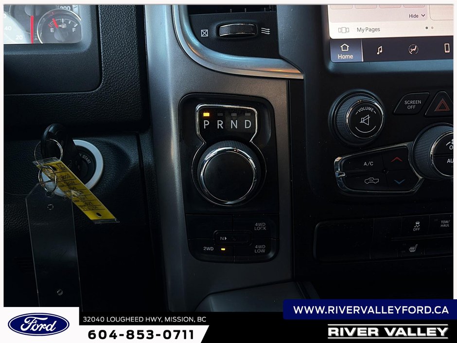 2024 Ram 1500 Classic Warlock-12