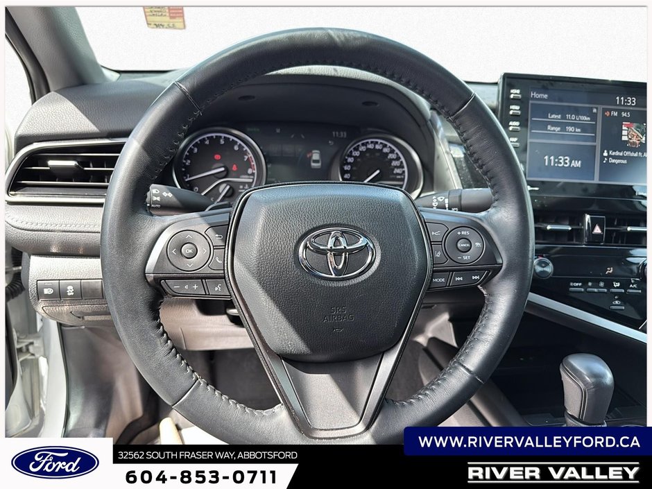 2022 Toyota Camry SE-10